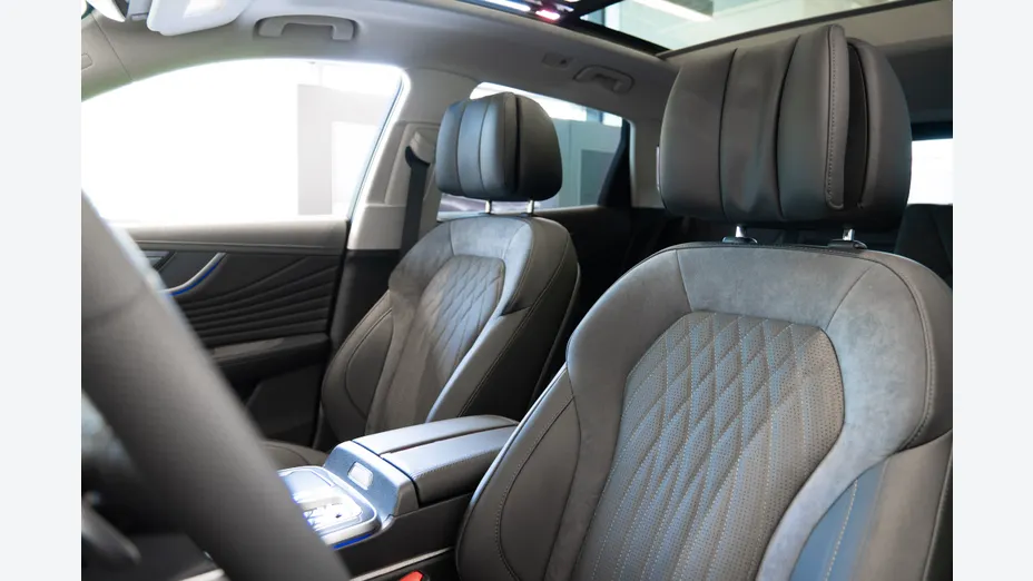 HONGQI HS5 HS5 2.0T Executive AWD Nowy