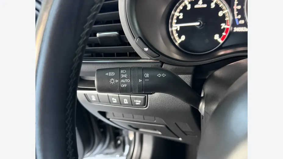 MAZDA 3 3 2.0 mHEV Kanjo aut