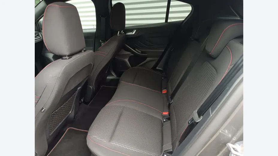 FORD Focus Focus 1.0 EcoBoost mHEV ST-Line X aut
