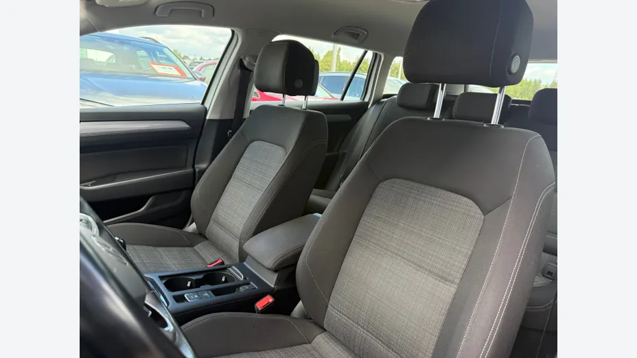 VOLKSWAGEN Passat Passat 2.0 TDI EVO Business DSG