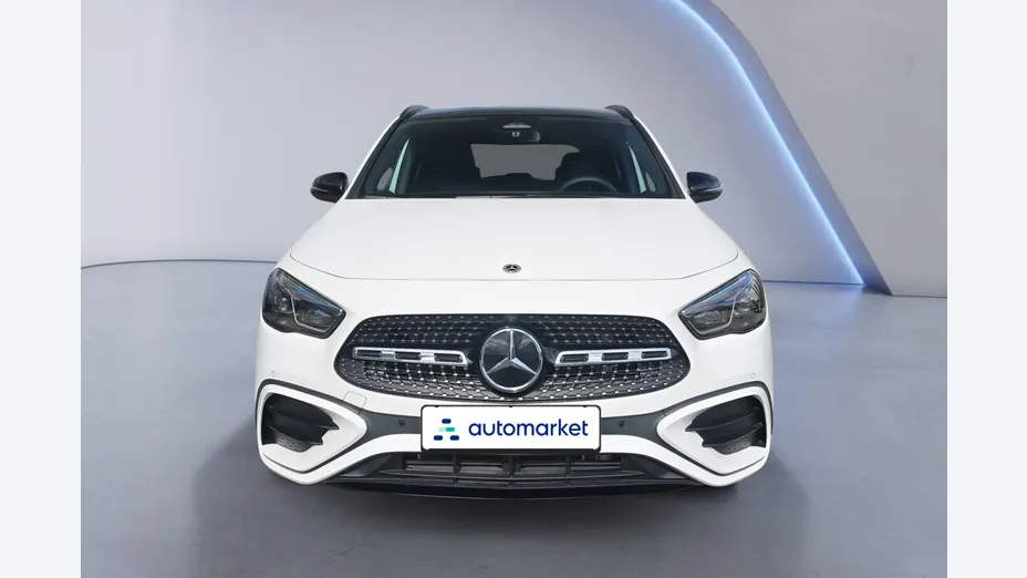 MERCEDES-BENZ GLA GLA 200 AMG Line Nowy