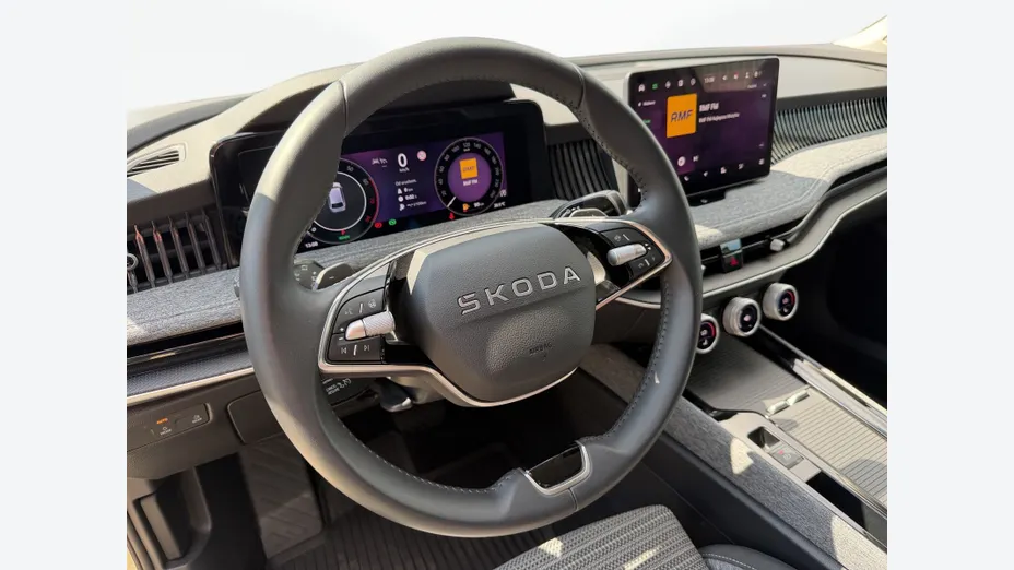 SKODA Superb Superb 1.5 TSI mHEV Selection DSG