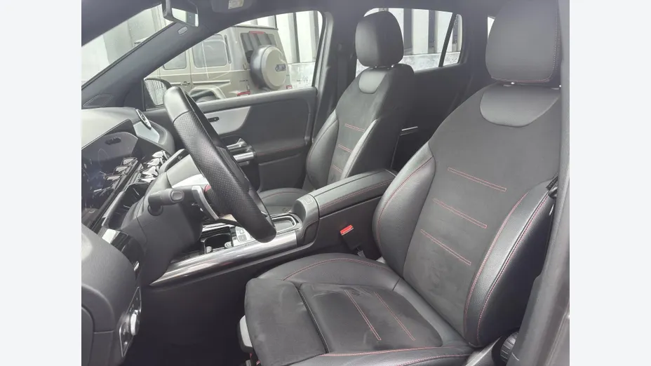 MERCEDES-BENZ GLA GLA 200 mHEV AMG Line 7G-DCT