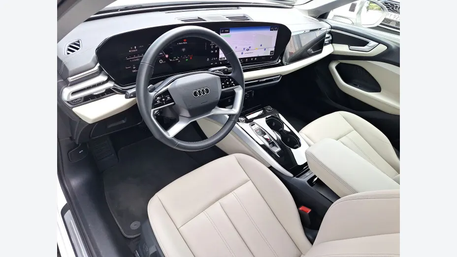 AUDI A5 A5 TFSI 110 kW S tronic