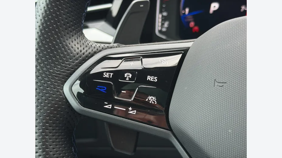 VOLKSWAGEN Arteon Arteon 2.0 TSI 4Motion R DSG