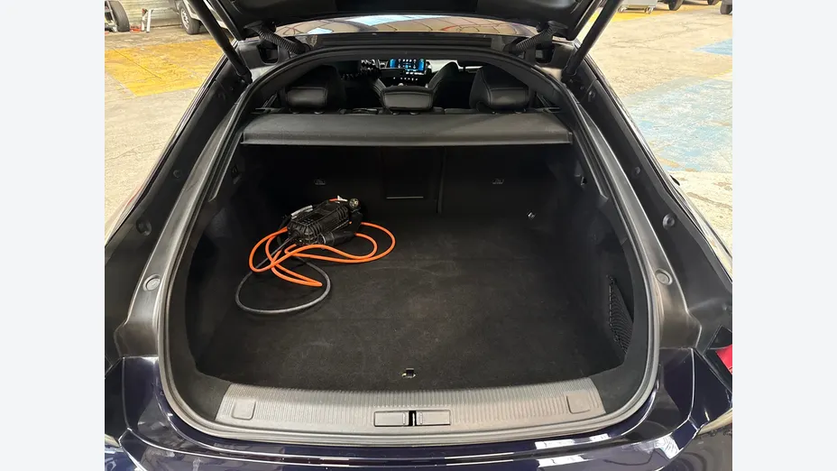 PEUGEOT 508 -