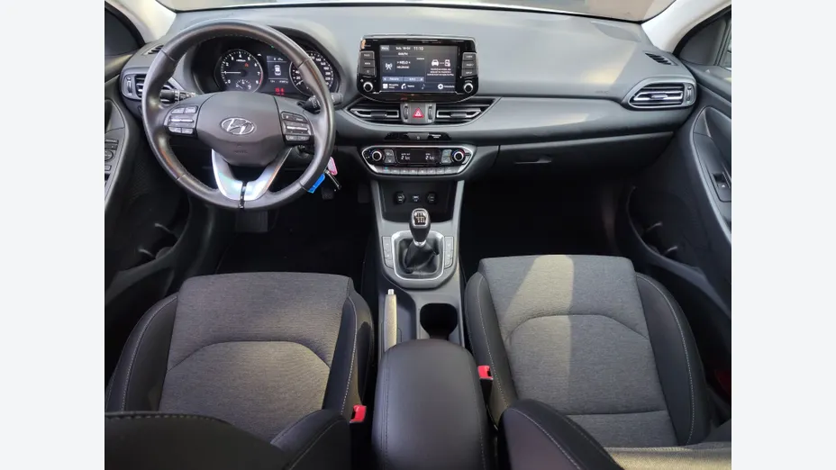 HYUNDAI i30 i30 1.0 T-GDI Smart