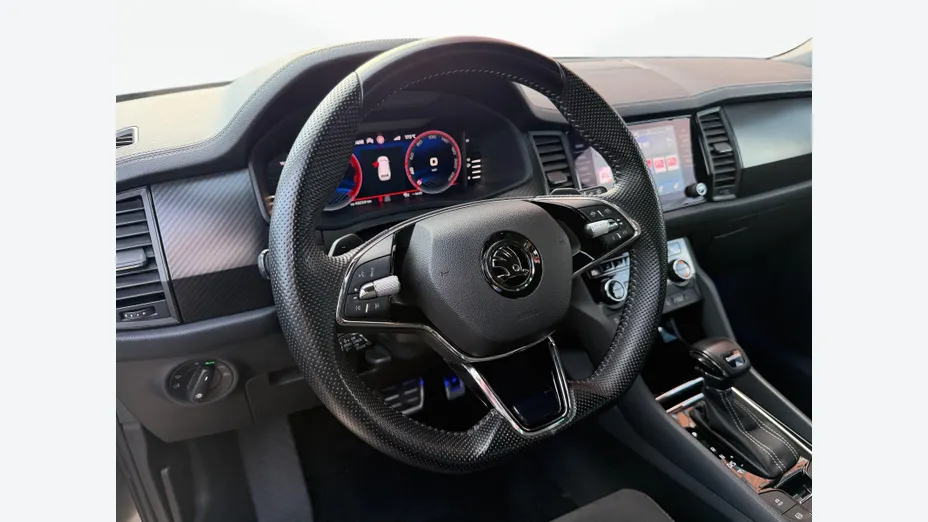 SKODA Kodiaq Kodiaq 2.0 TDI 4x2 Sportline DSG