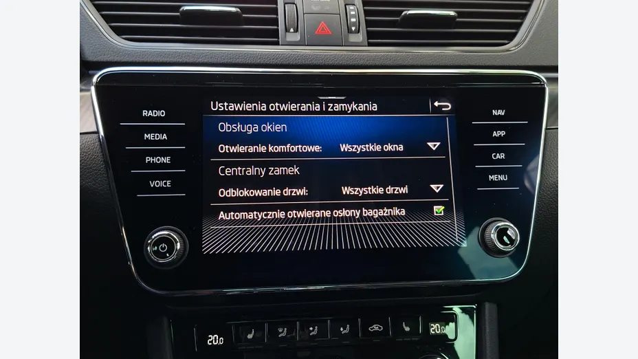 SKODA Superb Superb 2.0 TDI SCR 4x4 Sportline DSG