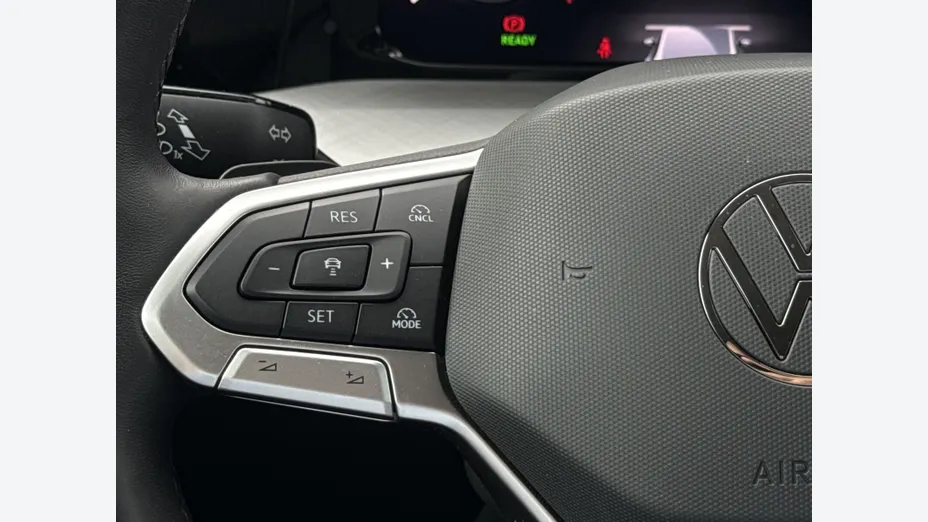 VOLKSWAGEN Golf Golf VIII 1.5 eTSI mHEV Life DSG