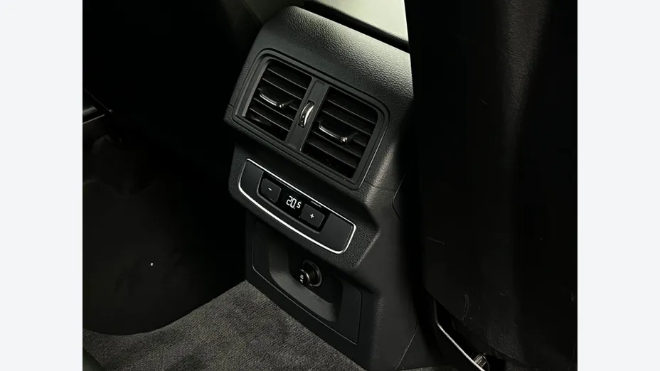 AUDI Q5 Q5 40 TFSI mHEV Quattro S Line S tronic