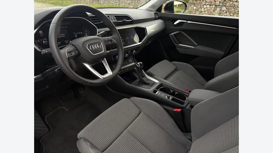 AUDI Q3 Sportback -