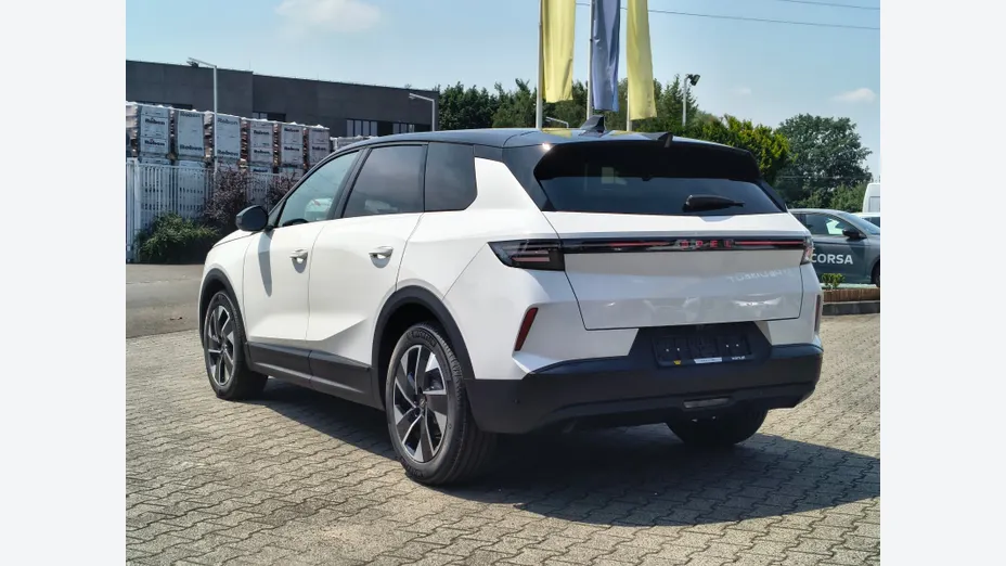 OPEL Grandland -