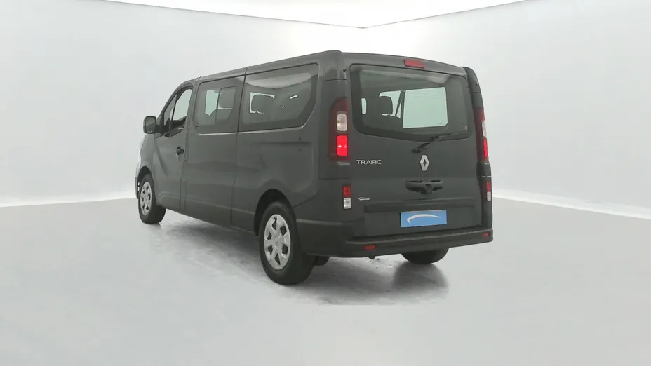 RENAULT Trafic -