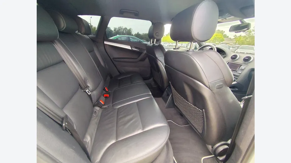 AUDI RS3 -