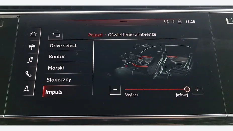 AUDI SQ8 -