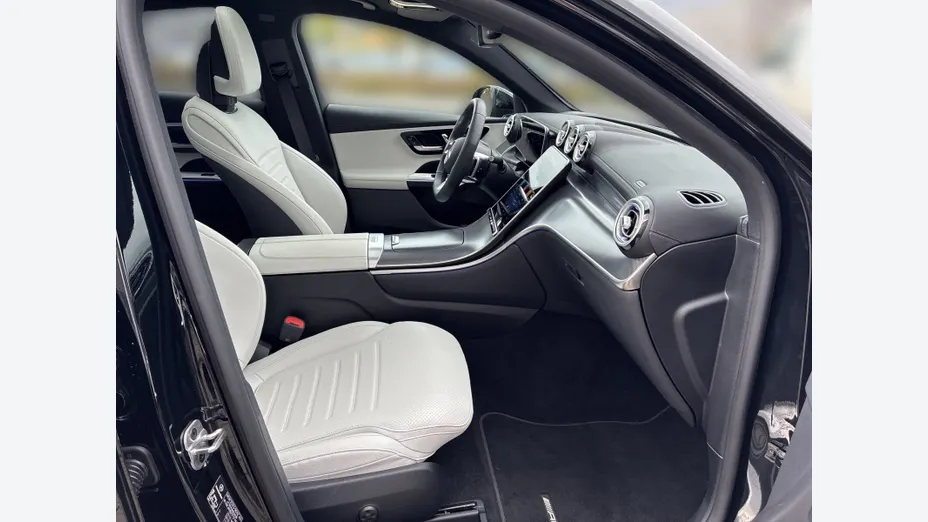 MERCEDES-BENZ GLC -