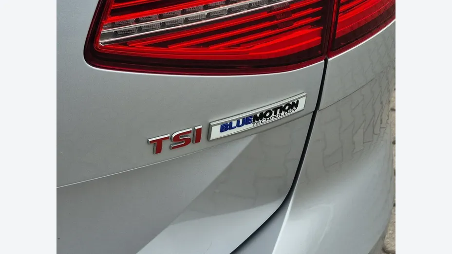 VOLKSWAGEN Passat Passat 1.8 TSI BMT Highline DSG
