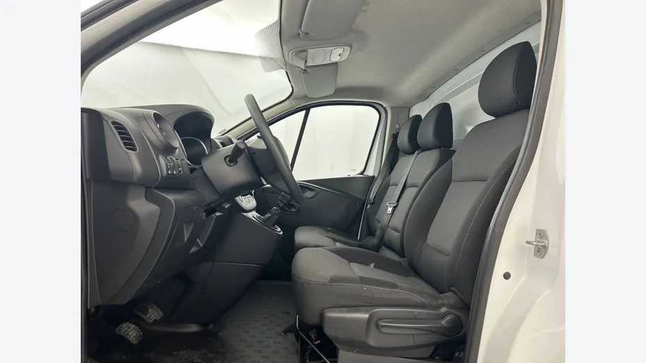 RENAULT Trafic -