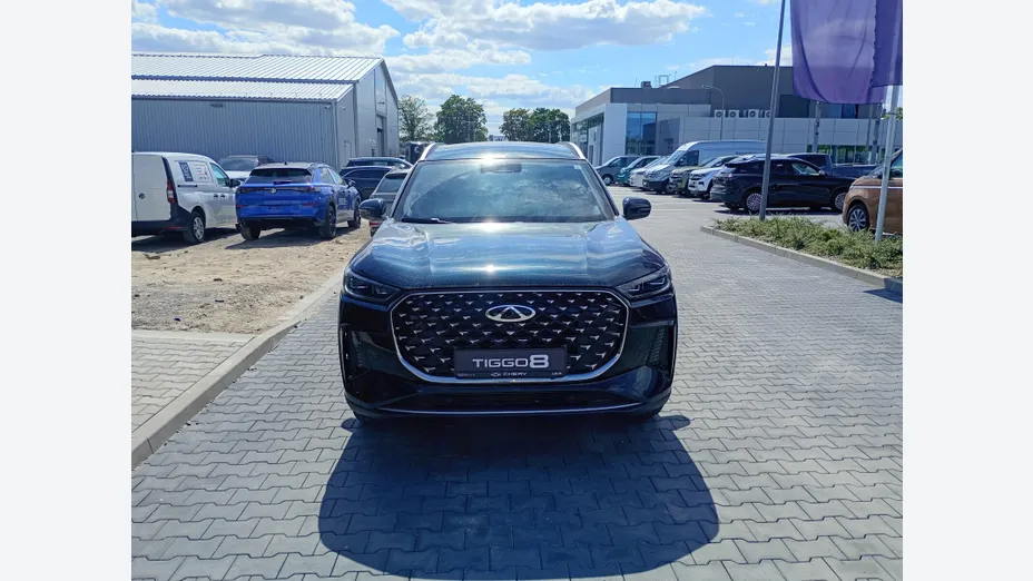 CHERY Tiggo 8 -