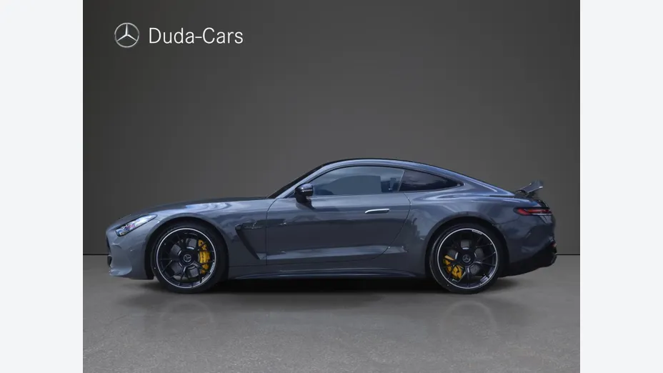 MERCEDES-BENZ AMG GT -