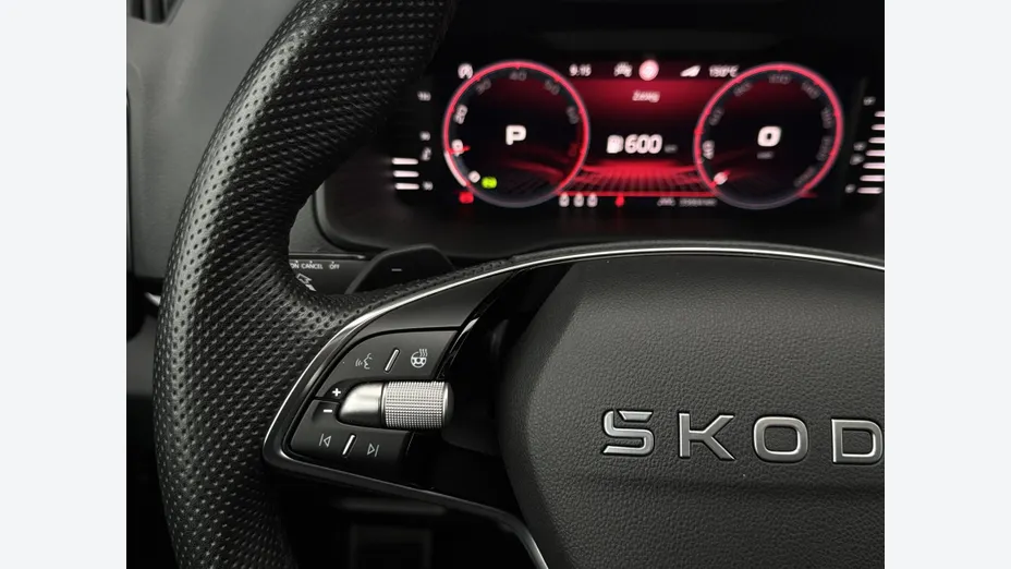 SKODA Karoq Karoq 1.5 TSI ACT Sportline DSG