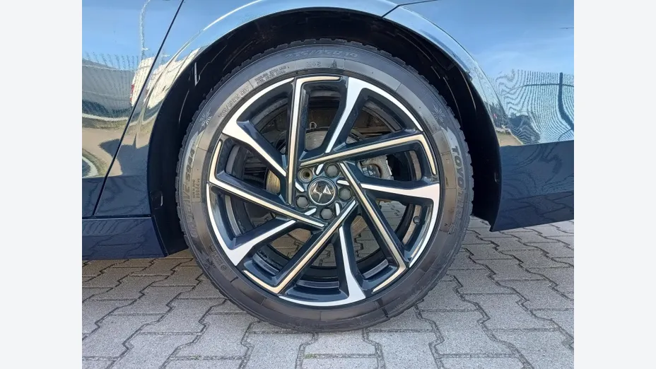 DS DS9 DS 9 1.6 E-Tense Rivoli + aut