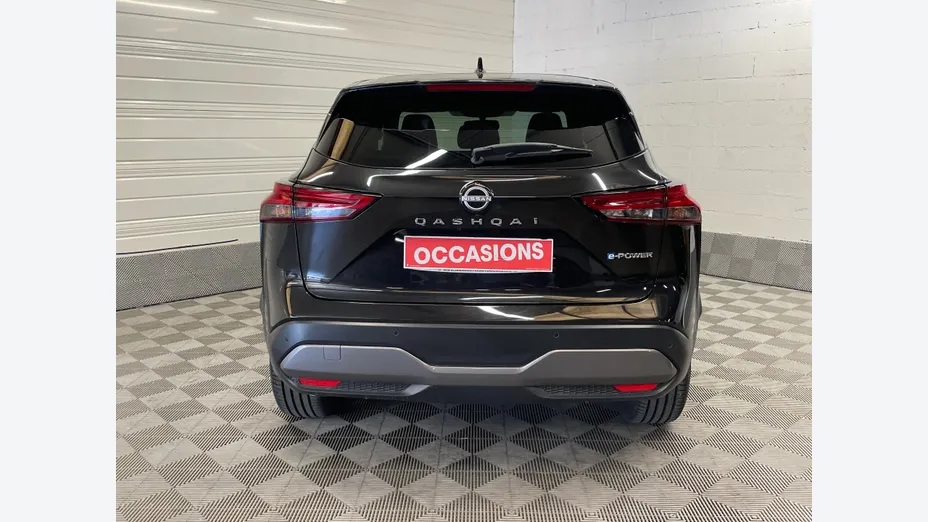 NISSAN Qashqai -