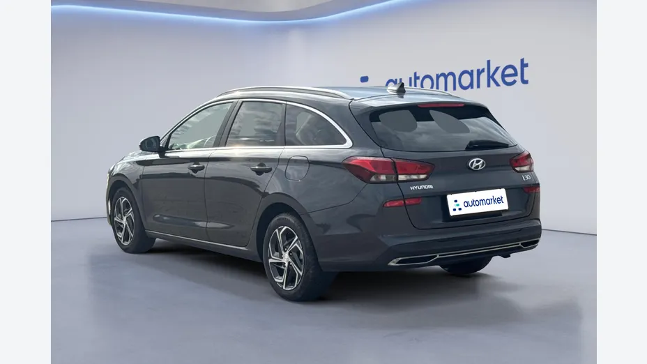 HYUNDAI i30 i30 1.0 T-GDI Smart DCT
