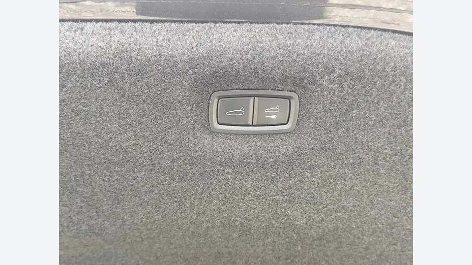 PORSCHE Taycan Taycan