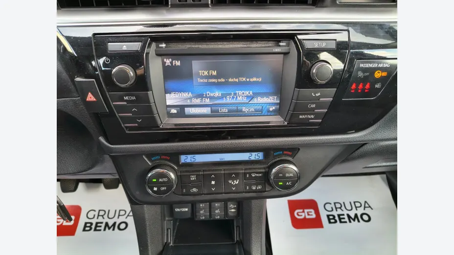TOYOTA Corolla Corolla 1.6 Premium