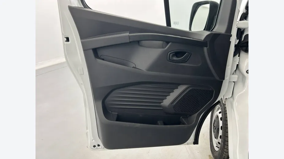 RENAULT Trafic -