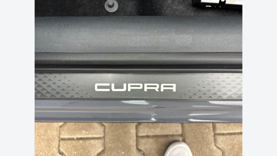 CUPRA Formentor Formentor 1.5 eTSI mHEV DSG
