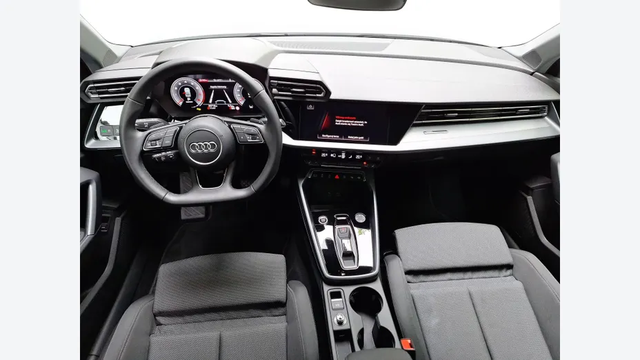 AUDI A3 Limousine -