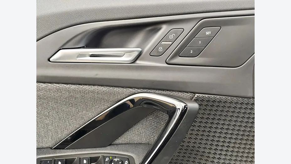 BMW iX1 iX1 xDrive30 66.5kWh M Sport