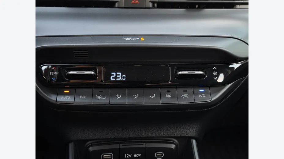 HYUNDAI i20 i20 1.2 Modern