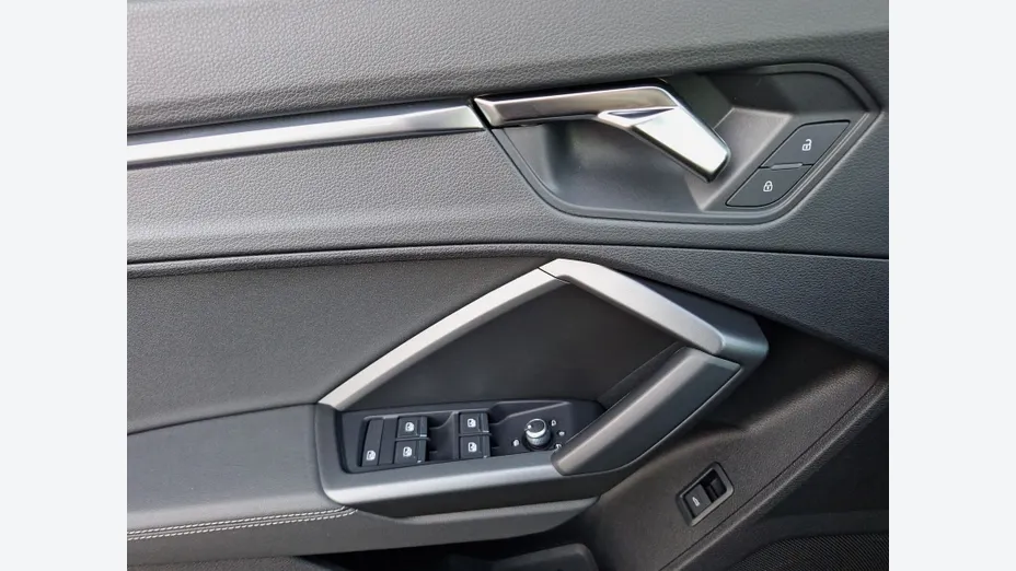 AUDI Q3 Sportback -