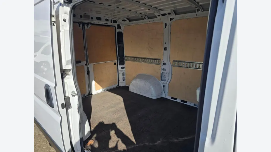 PEUGEOT Boxer Boxer 333 BlueHDi L1H1