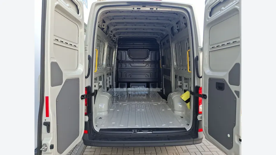 VOLKSWAGEN Crafter Crafter 35 BiTDI (11,3m3) Nowy