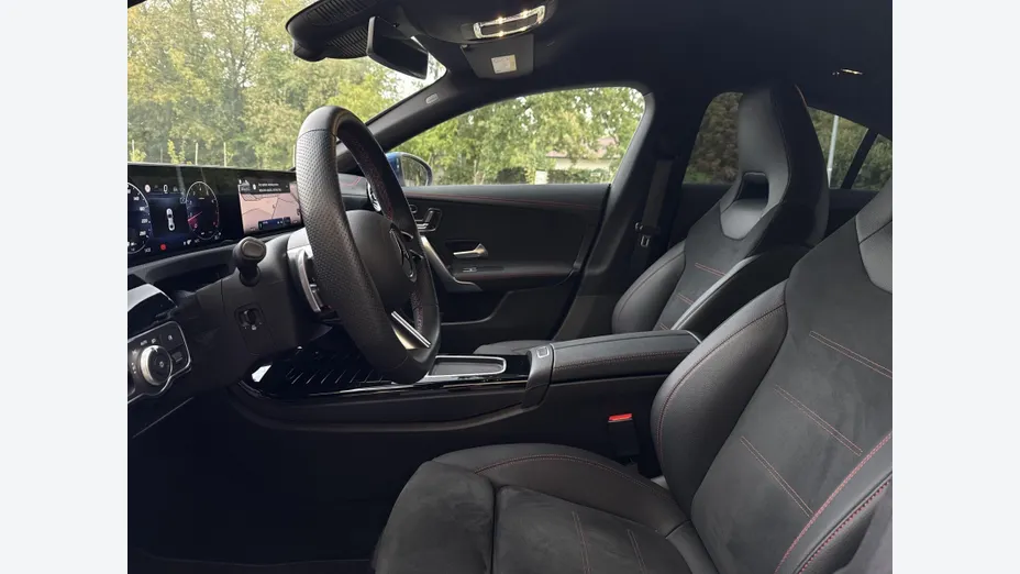 MERCEDES-BENZ CLA CLA 200 mHEV AMG Line 7G-DCT