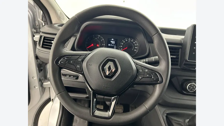 RENAULT Trafic -