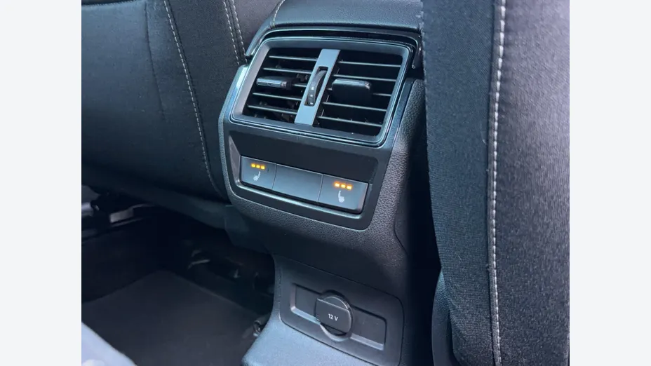 SKODA Karoq Karoq 2.0 TDI SCR 4x4 Sportline DSG