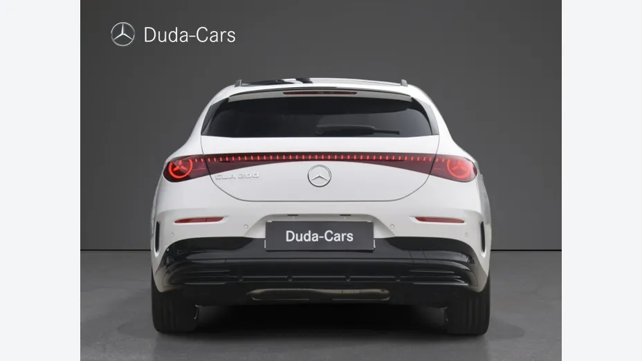 MERCEDES-BENZ CLA -