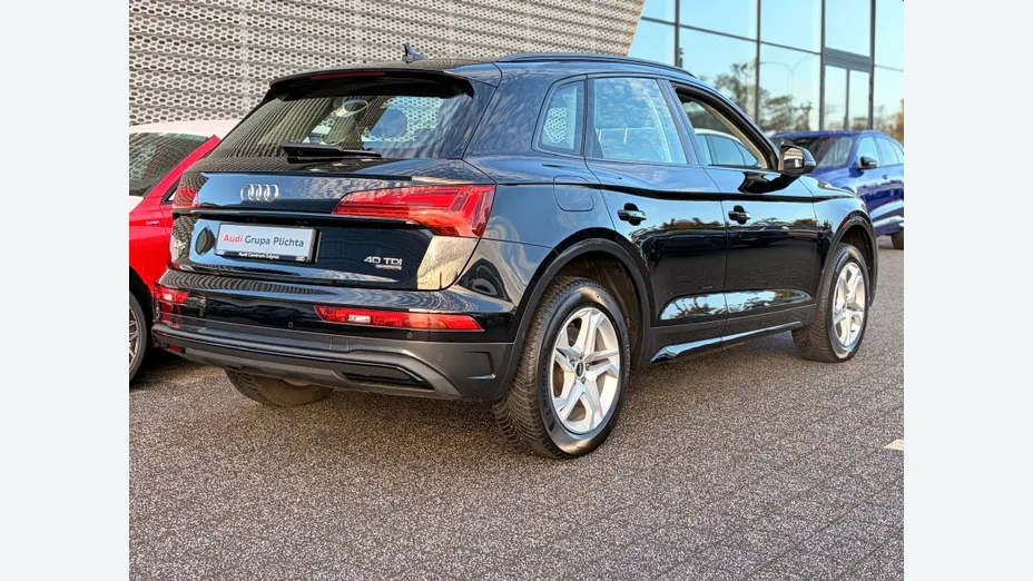 AUDI Q5 -