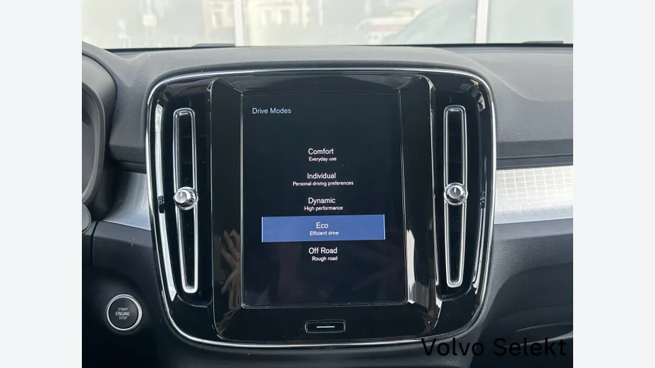 VOLVO XC40 XC40 T2 Core aut