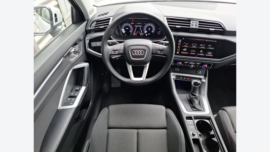 AUDI Q3 Q3 35 TFSI mHEV Advanced S tronic