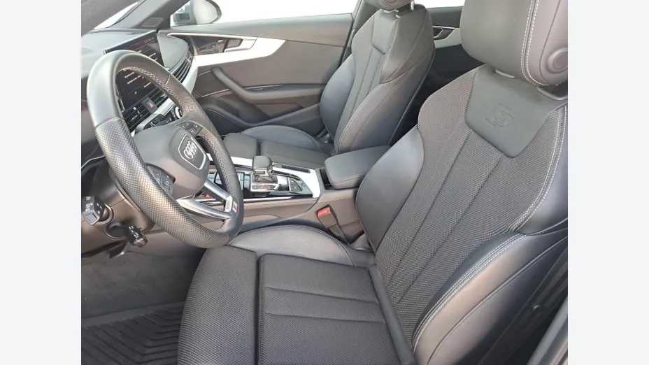 AUDI A4 A4 35 TFSI mHEV S Line S tronic