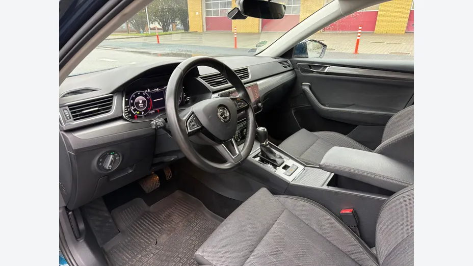 SKODA Superb Superb 2.0 TSI Style DSG
