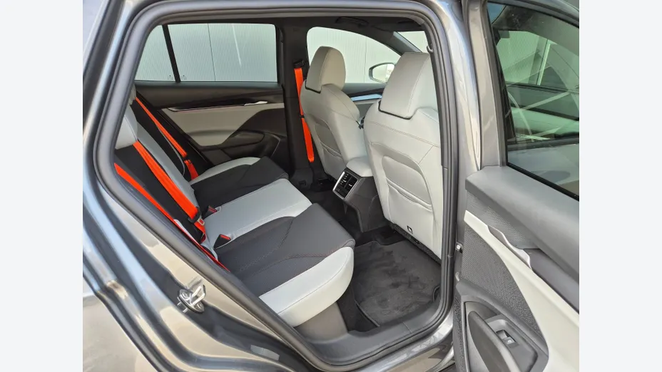 SKODA Elroq Elroq 60 63kWh Nowy