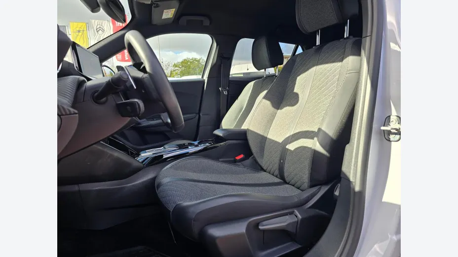 PEUGEOT 2008 2008 PureTech 130 GT S&S EAT8